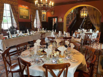  Nia Cyfnod Outside Catering